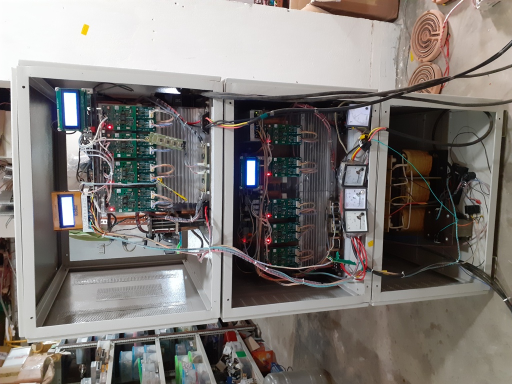 Battery Charger Image 5