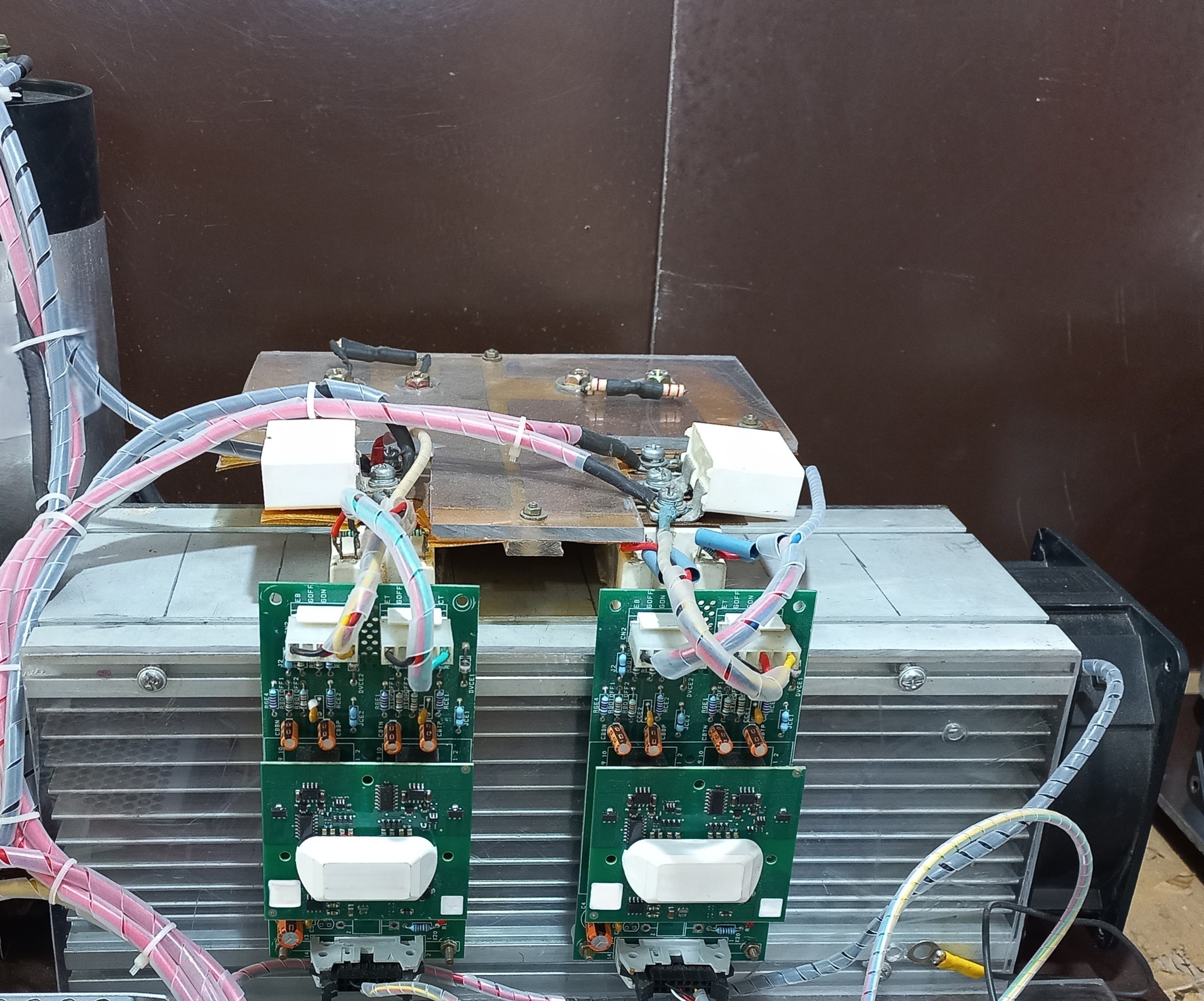 IGBT CONVERTER ASSEMBLY